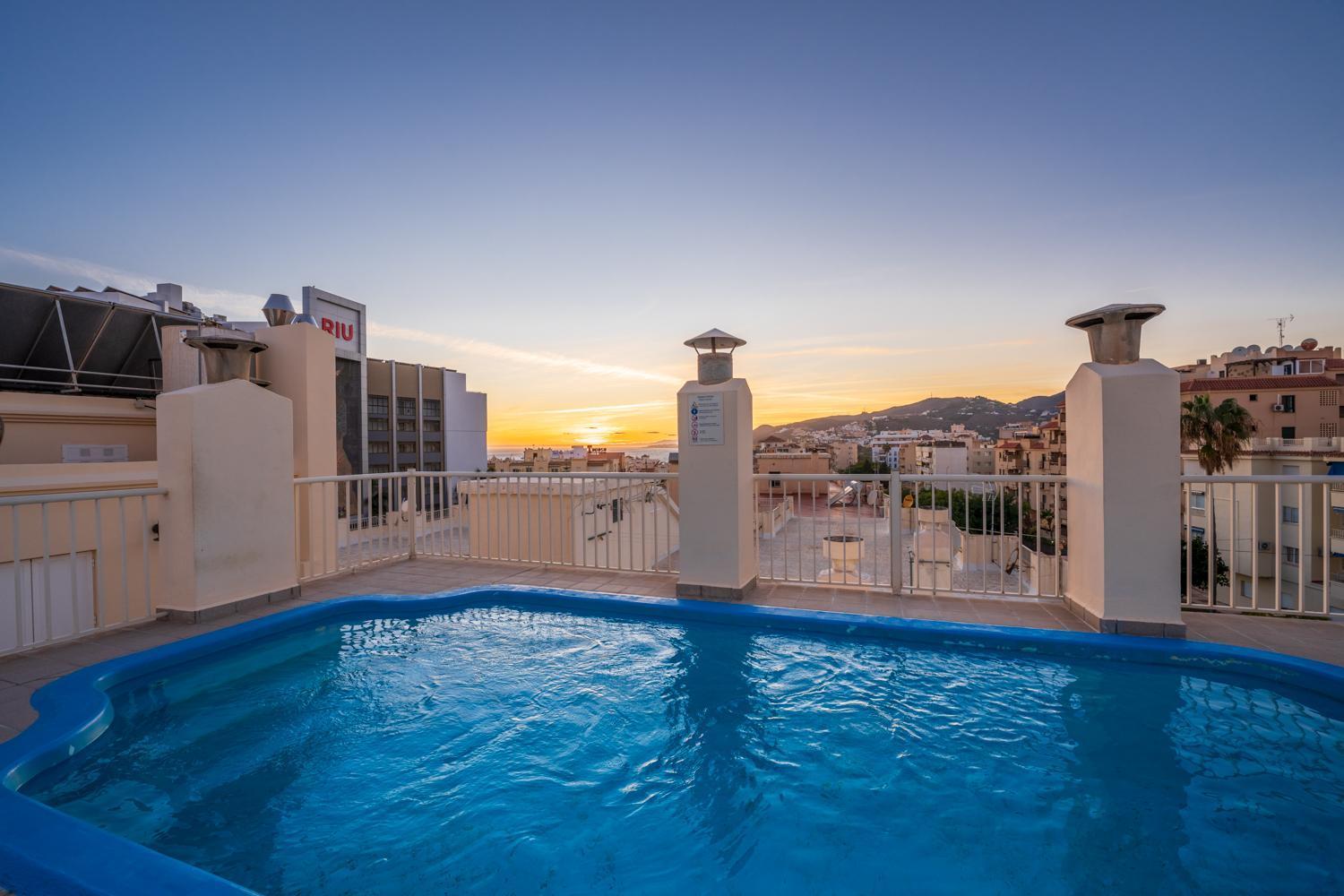 Apartamentos Solset Nerja Eksteriør billede