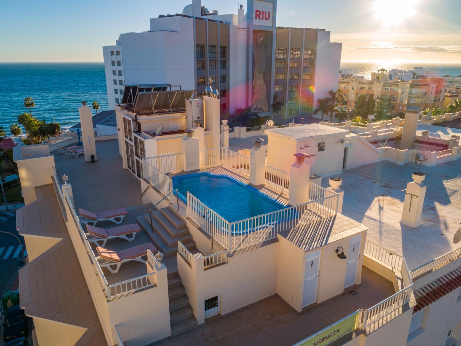 Apartamentos Solset Nerja Eksteriør billede